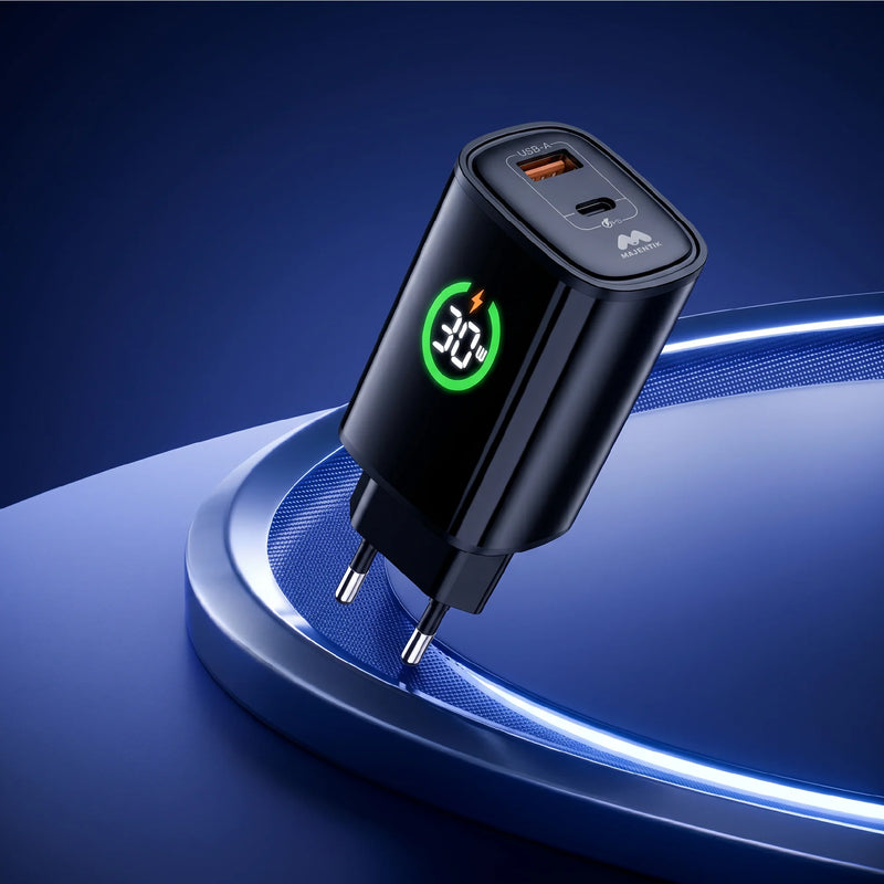 Majentik MC-017 25W Travel Fast Charger – Compact Wall Adapter Supporting PD & QC